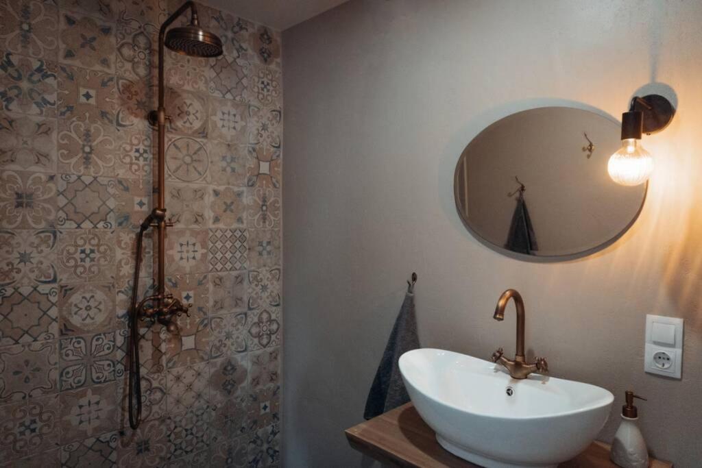 Teatra Street Apartment Balvi Ngoại thất bức ảnh